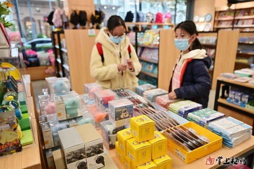 開學經濟火熱，電子產品銷售迎來高峰 你的必備物品清單齊了嗎？